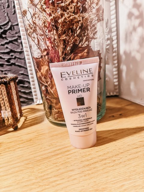Eveline Make-up Primer, Baza pod makijaż, Wygładzająca, 3w1