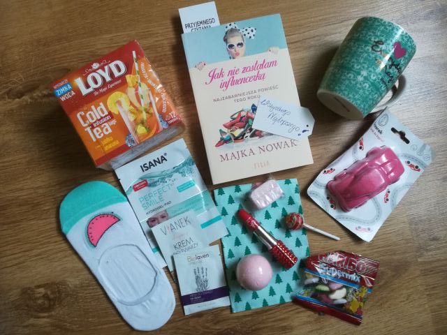 ✩ Kalendarz urodzinowy Clouders ✩