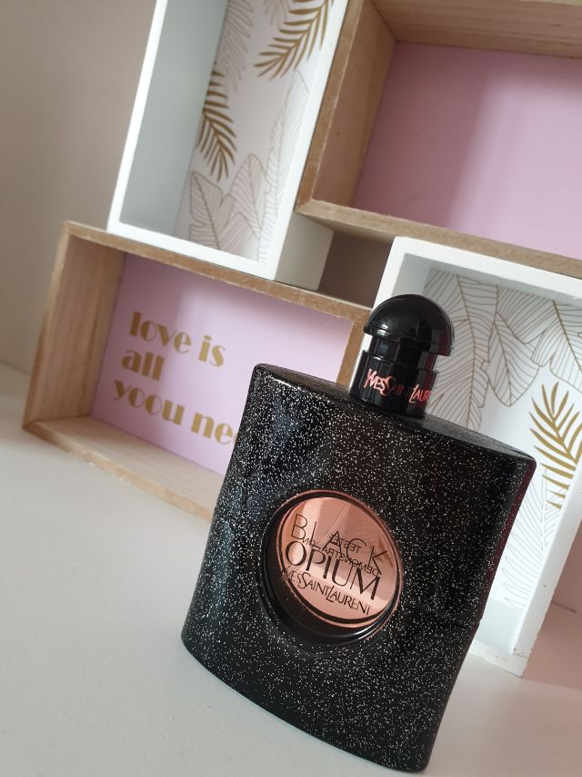Yves Saint Laurent Woda perfumowana, Black Opium EDP
