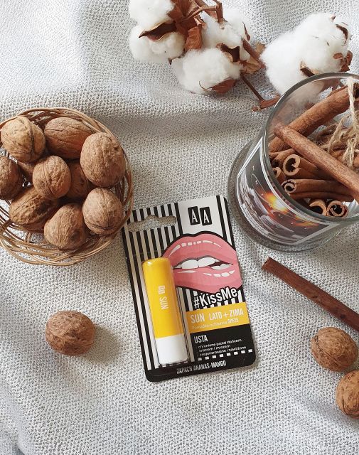 AA #KissMe, Sun, Lato + Zima, Pomadka ochronna do ust, SPF 25, Ananas i mango