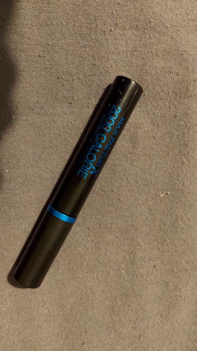 Max Factor 2000 Calorie, wodoodporny tusz do rzęs