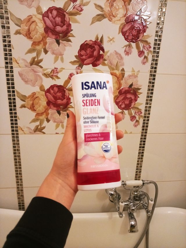 Odzywka Isana magnolia lotos