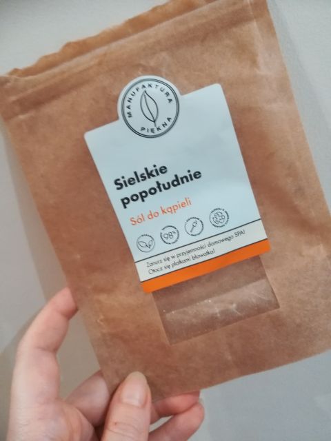 akcja denkowanie! grudzień - kosmetyki w świątecznych opakowaniach i świątecznych kolorach 🎄❄️⛄🎀🎁🎅