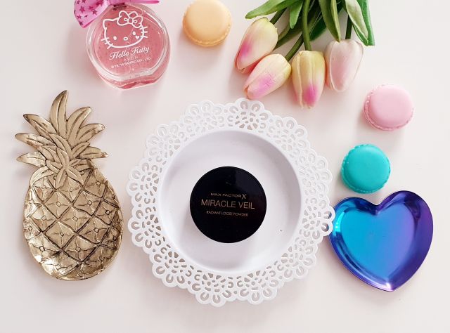 Max Factor Miracle Veil, Radiant Loose Powder, Puder rozświetlający, Sypki