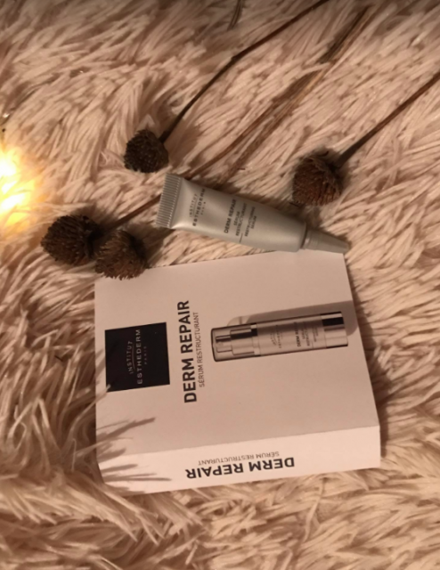 Institut Esthederm Derm Repair, Serum do twarzy, Skoncentrowane, Przeciwzmarszczkowe