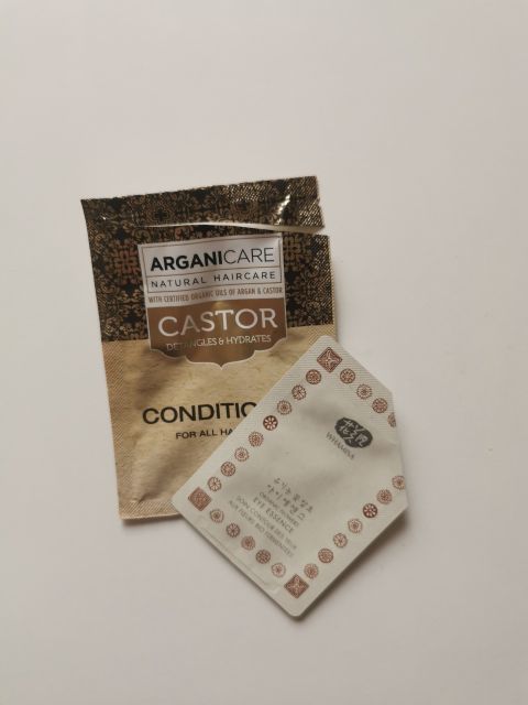 akcja denkowanie! grudzień - kosmetyki w świątecznych opakowaniach i świątecznych kolorach 🎄❄️⛄🎀🎁🎅