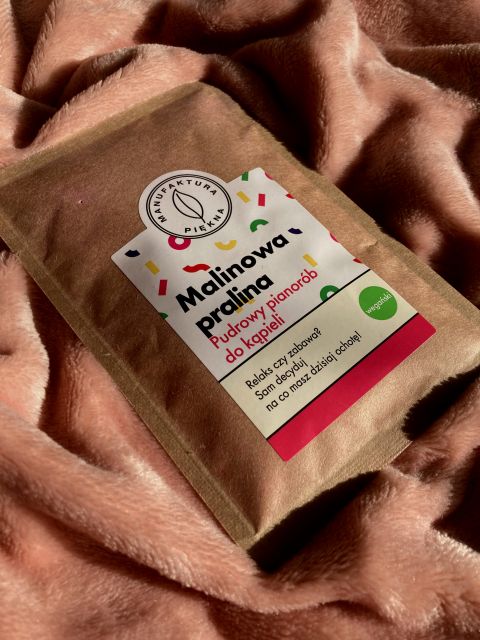 Marba Cosmetics Manufaktura Piękna, Pudrowy pianorób do kąpieli, Malinowa pralina