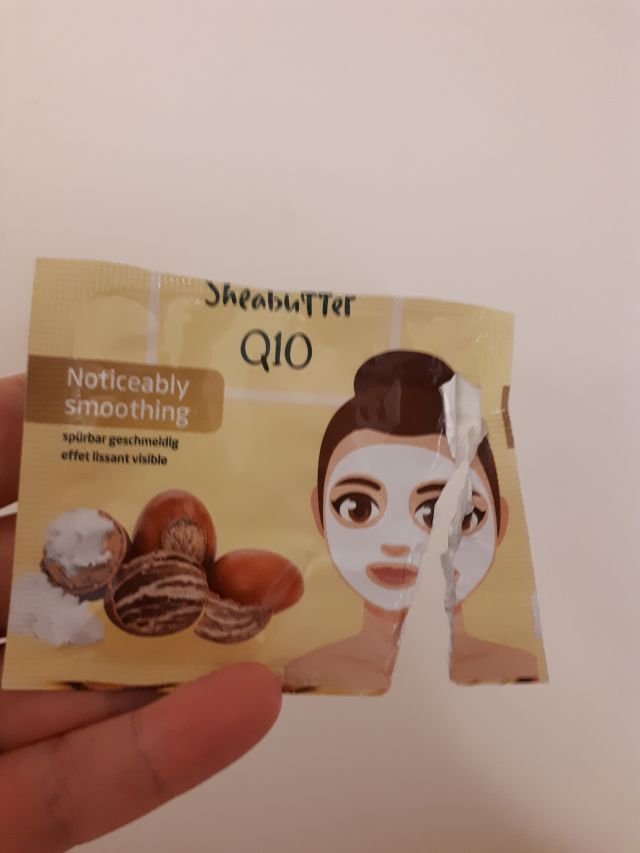 akcja denkowanie! grudzień - kosmetyki w świątecznych opakowaniach i świątecznych kolorach 🎄❄️⛄🎀🎁🎅