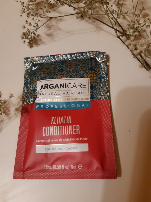 Arganicare Keratin, Conditioner strengthens I thickens hair, Odbudowująca odżywka
