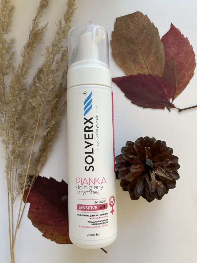Solverx sensitive skin Pianka do higieny intymnej 