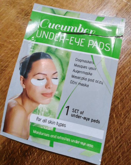 akcja denkowanie! grudzień - kosmetyki w świątecznych opakowaniach i świątecznych kolorach 🎄❄️⛄🎀🎁🎅