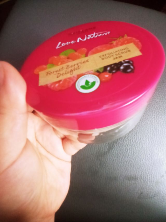 akcja denkowanie! grudzień - kosmetyki w świątecznych opakowaniach i świątecznych kolorach 🎄❄️⛄🎀🎁🎅