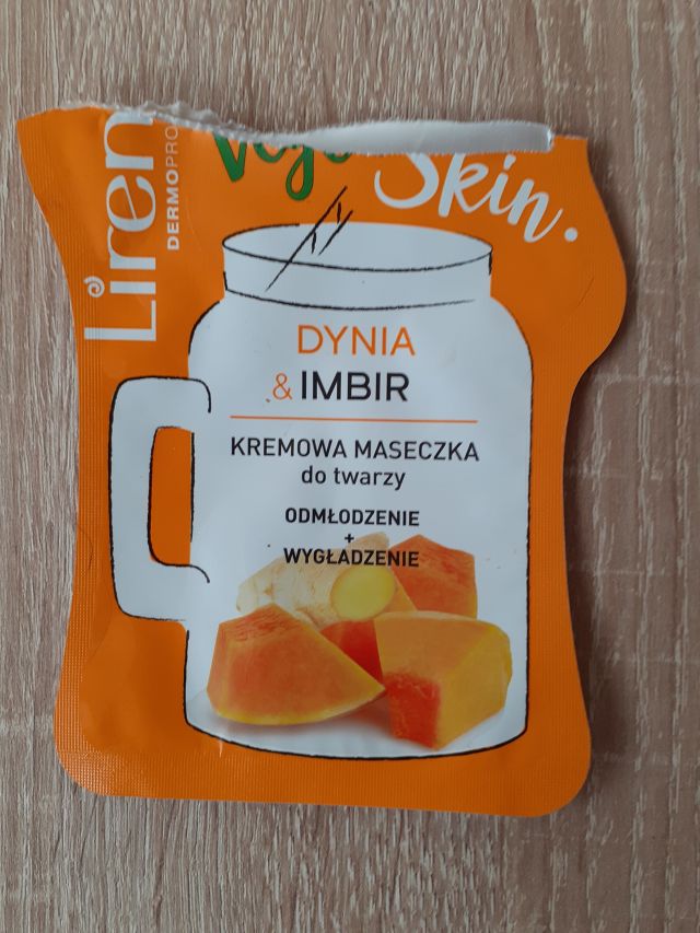 akcja denkowanie! grudzień - kosmetyki w świątecznych opakowaniach i świątecznych kolorach 🎄❄️⛄🎀🎁🎅