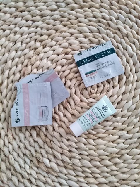 akcja denkowanie! grudzień - kosmetyki w świątecznych opakowaniach i świątecznych kolorach 🎄❄️⛄🎀🎁🎅