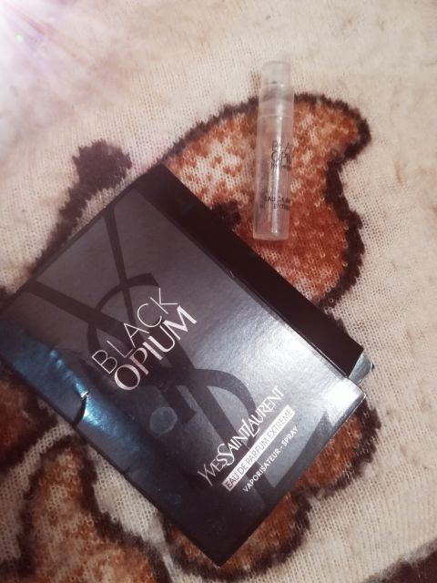 Yves Saint Laurent Woda perfumowana, Black Opium Extreme EDP