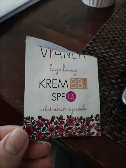 akcja denkowanie! grudzień - kosmetyki w świątecznych opakowaniach i świątecznych kolorach 🎄❄️⛄🎀🎁🎅