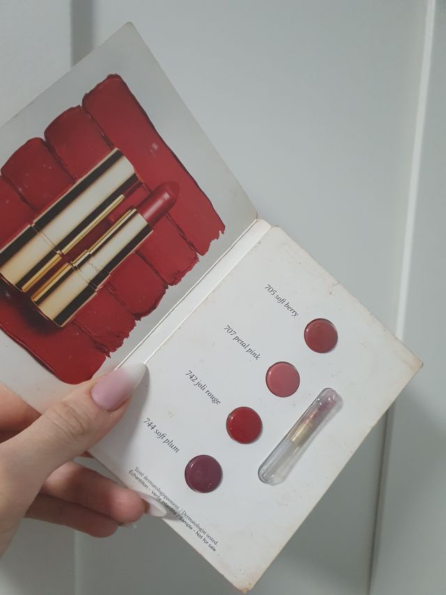 akcja denkowanie! grudzień - kosmetyki w świątecznych opakowaniach i świątecznych kolorach 🎄❄️⛄🎀🎁🎅