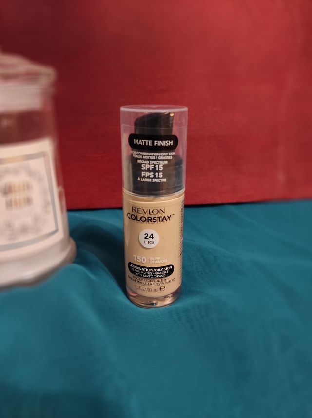 Revlon Colorstay, podkład do cery mieszanej/tłustej, 150 Buff