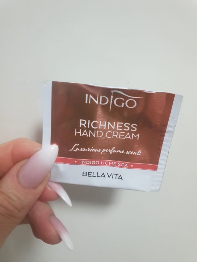 akcja denkowanie! grudzień - kosmetyki w świątecznych opakowaniach i świątecznych kolorach 🎄❄️⛄🎀🎁🎅