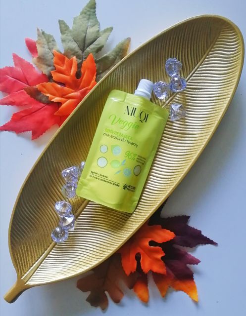 Odświeżająca maseczka z limonką i ogórkiem 