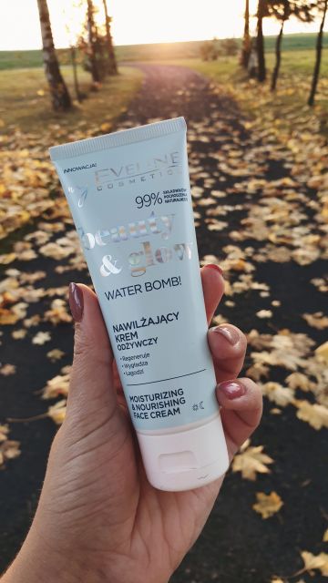 Eveline Beauty&Glow, Krem do twarzy, Nawilżający, odżywczy, Na dzień i na noc, Water Bomb!