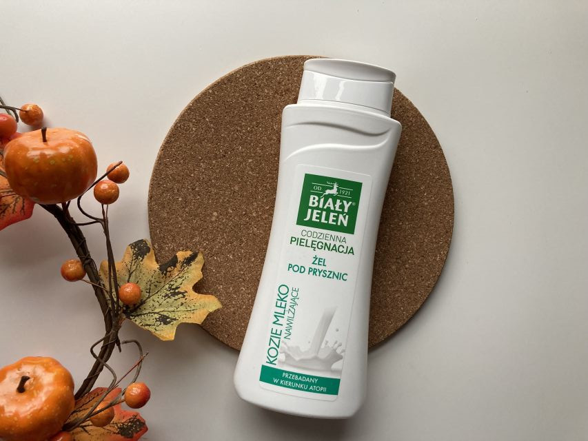 Biały Jeleń Hipoalergiczny, Żel pod prysznic, Nawilżające kozie mleko, Skóra wrażliwa i skłonna do alergii
