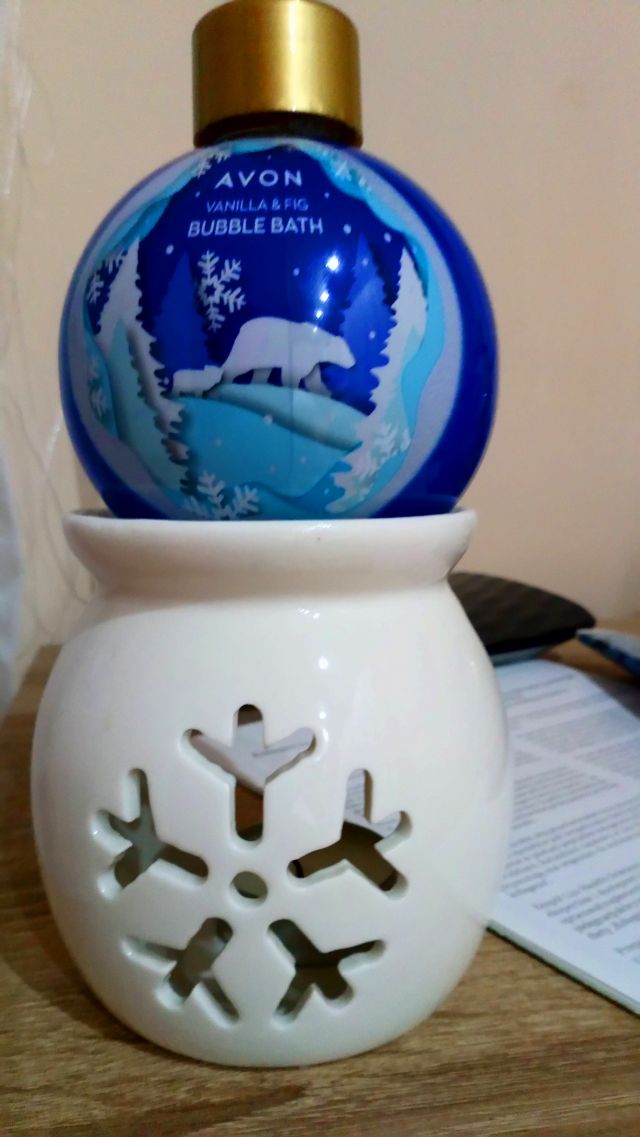 Avon Bubble bath, płyn do kąpieli ,wanilia i figa, christmas collection 