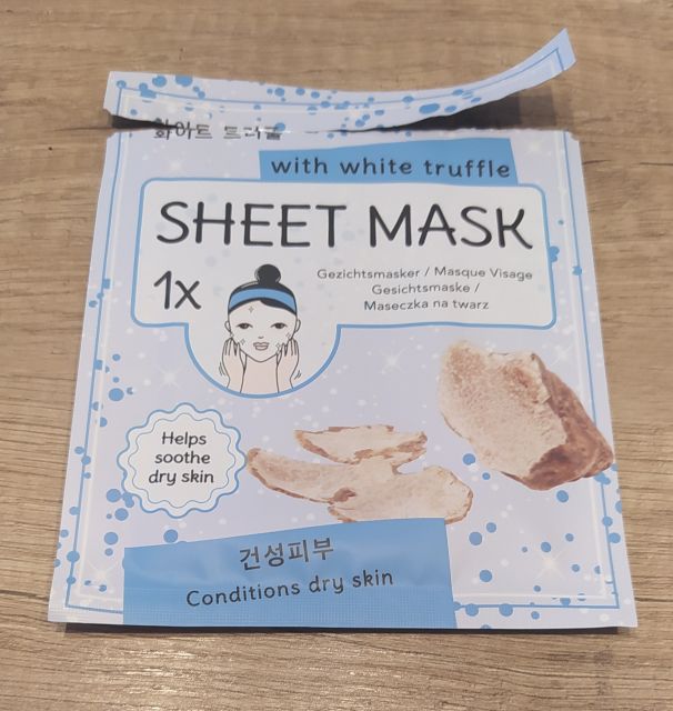 Maseczka z biała trufla. Mascot Europe BV