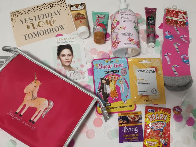 ✩ Kalendarz urodzinowy Clouders ✩