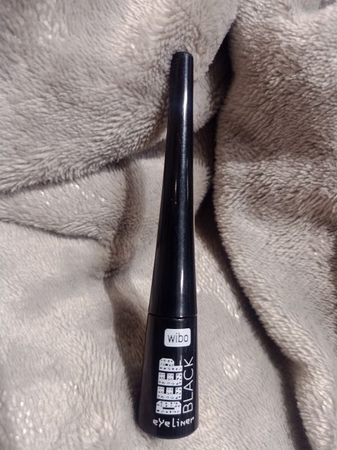 Wibo Ink Liner, Eyeliner w pisaku, Czarny