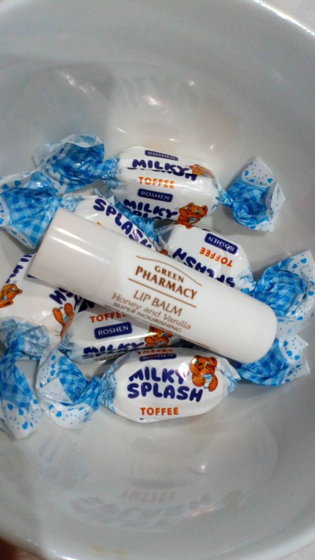 Green Pharmacy Balsam do ust, Miód i wanilia