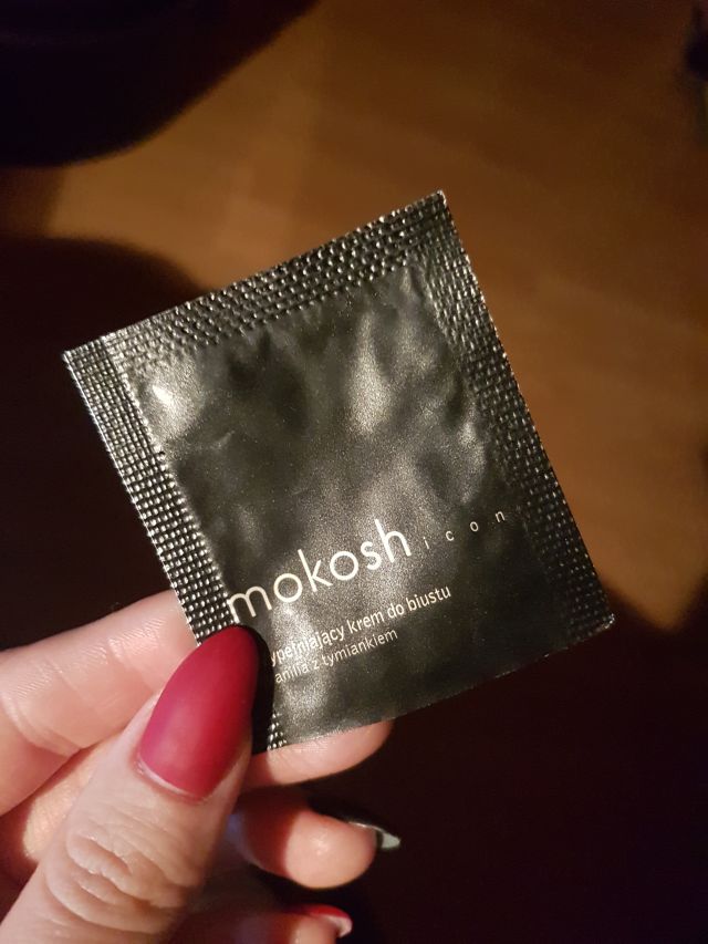 akcja denkowanie! grudzień - kosmetyki w świątecznych opakowaniach i świątecznych kolorach 🎄❄️⛄🎀🎁🎅