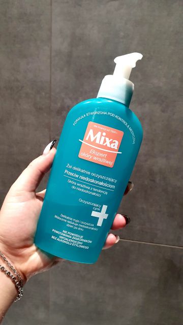 Mixa Żel do mycia twarzy, Delikatnie oczyszczający,  Skóra wrażliwa z tendencją do niedoskonałości