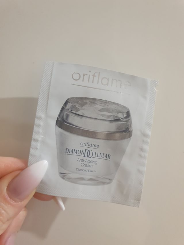 akcja denkowanie! grudzień - kosmetyki w świątecznych opakowaniach i świątecznych kolorach 🎄❄️⛄🎀🎁🎅