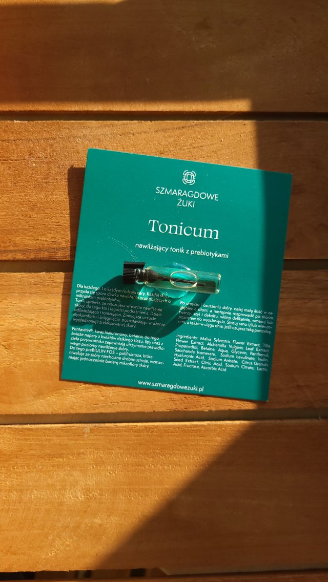 Szmaragdowe Żuki Nawilżający tonik z prebiotykami, Tonicum
