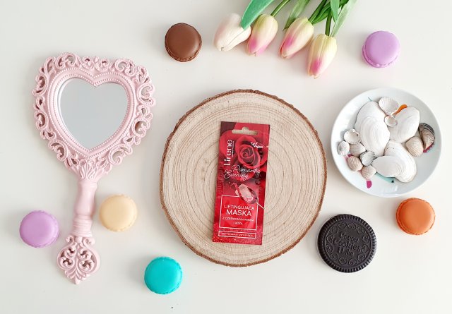 Lirene Dermoprogram, Maseczka do twarzy, Romantic Evening, Liftingująca, Z czerwonym winem i różą