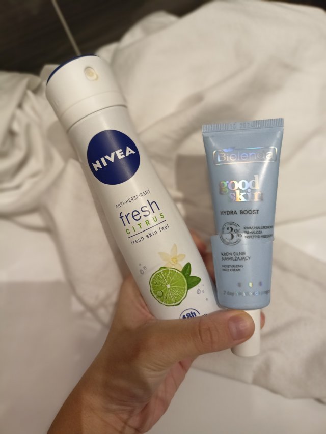 akcja denkowanie! grudzień - kosmetyki w świątecznych opakowaniach i świątecznych kolorach 🎄❄️⛄🎀🎁🎅