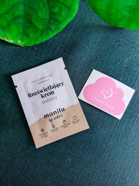 Próbka kremu rozświetlającego pod oczy Manilu