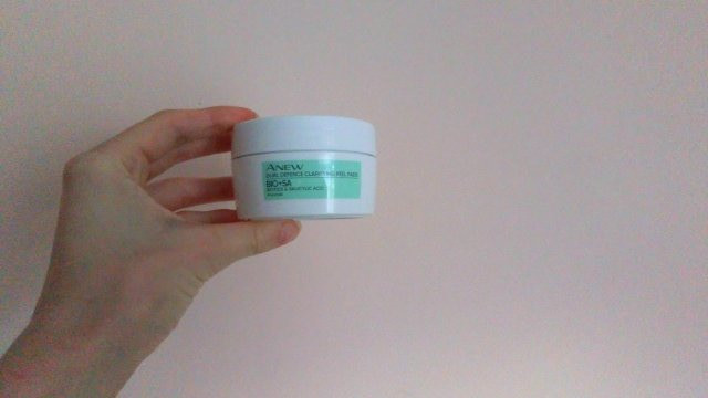 Avon Anew, Płatki peelingujące do twarzy, Dual Defence Clarifying Peel Pads, Biotyki i Kwas Salicylowy