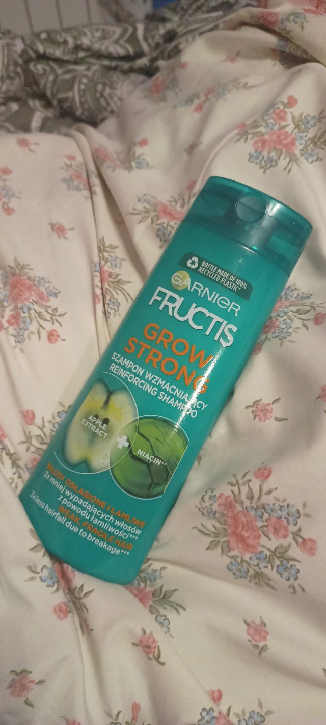 Garnier  Szampon wzmacniający do włosów osłabionych i łamliwych Garnier Fructis Grow Strong