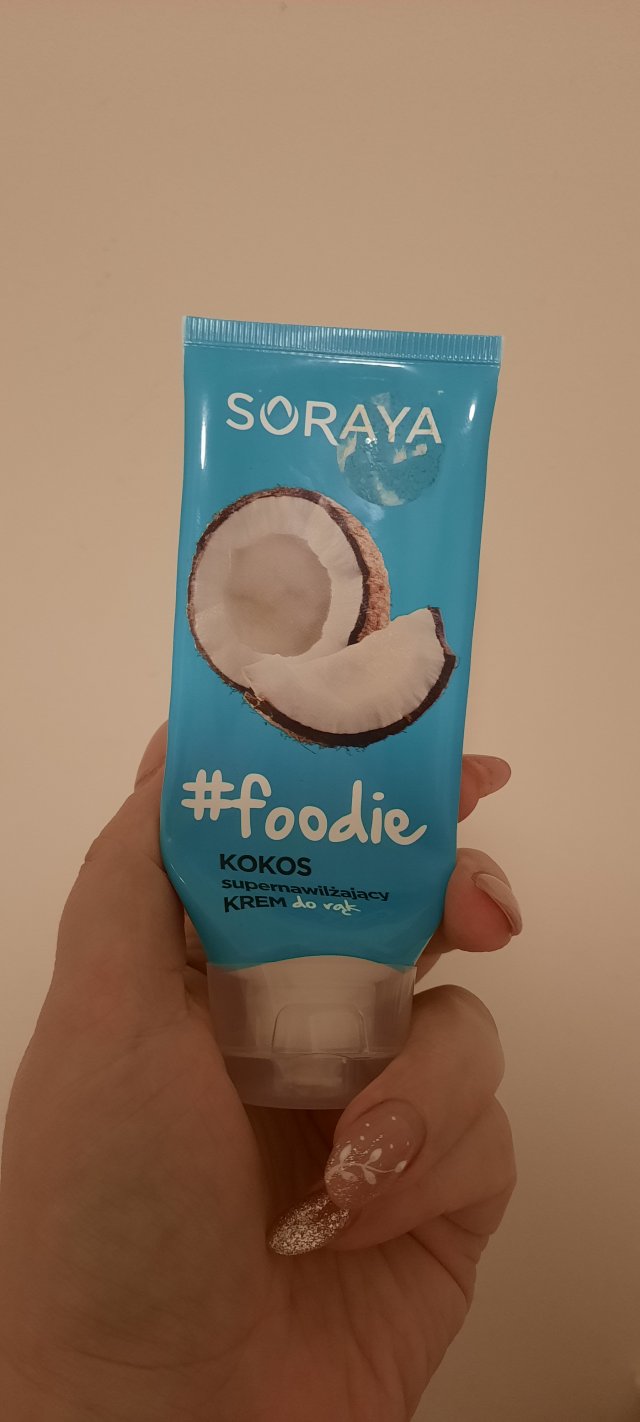 akcja denkowanie! grudzień - kosmetyki w świątecznych opakowaniach i świątecznych kolorach 🎄❄️⛄🎀🎁🎅