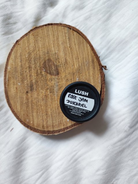 LUSH Żel pod prysznic, Rose jam