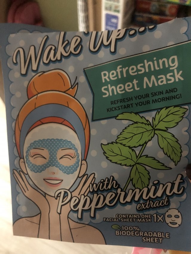 akcja denkowanie! grudzień - kosmetyki w świątecznych opakowaniach i świątecznych kolorach 🎄❄️⛄🎀🎁🎅