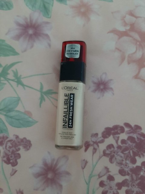 L'Oréal Infaillible, 24H Fresh Wear, Podkład do twarzy, Długotrwały, nr 20 Ivory