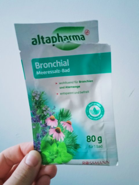 akcja denkowanie! grudzień - kosmetyki w świątecznych opakowaniach i świątecznych kolorach 🎄❄️⛄🎀🎁🎅