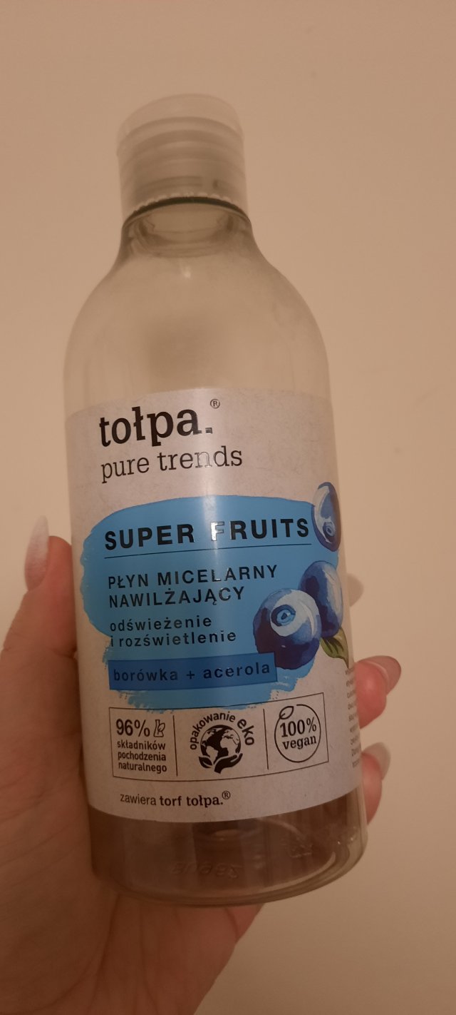 akcja denkowanie! grudzień - kosmetyki w świątecznych opakowaniach i świątecznych kolorach 🎄❄️⛄🎀🎁🎅