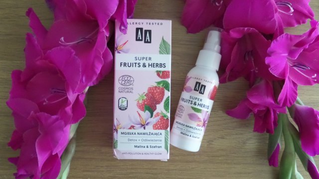 AA Super Fruits & Herbs, Mgiełka nawilżająca, Detox + Odświeżenie, Malina & szafran