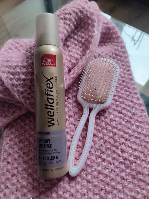 Wella Wellaflex, Pianka do włosów, 2-Days-Volume