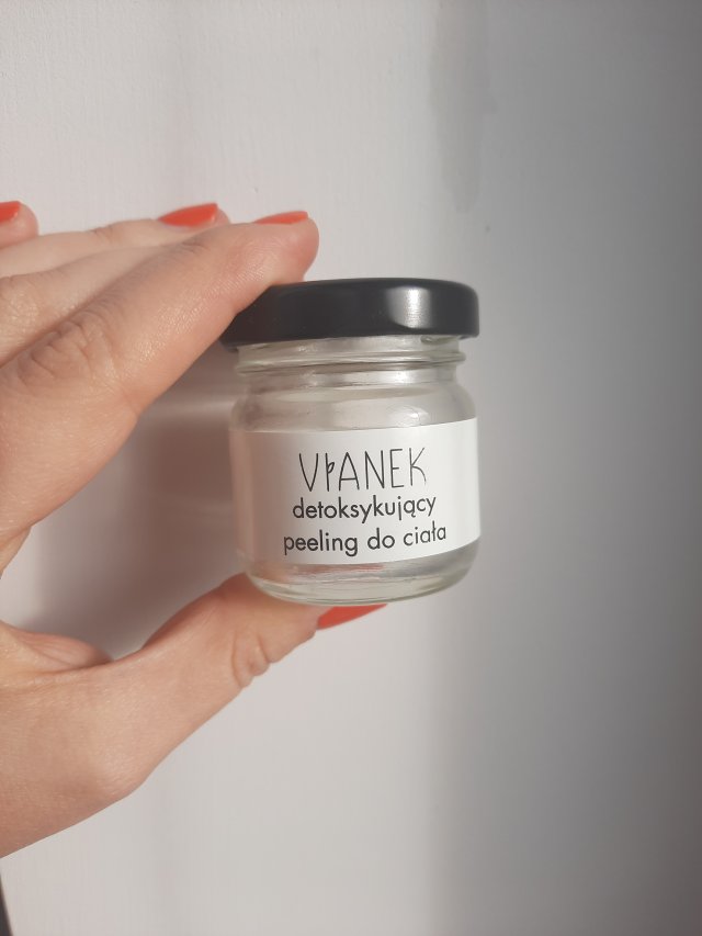 akcja denkowanie! grudzień - kosmetyki w świątecznych opakowaniach i świątecznych kolorach 🎄❄️⛄🎀🎁🎅