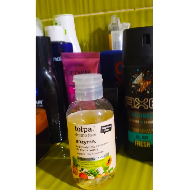 Tołpa Dermo Face, Enzyme, Żel-olejek do mycia twarzy, Enzymatyczny, Papaina, olej z baobabu